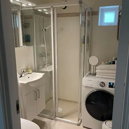 Cozy For 1 Or 2 Lägenhet Bergen